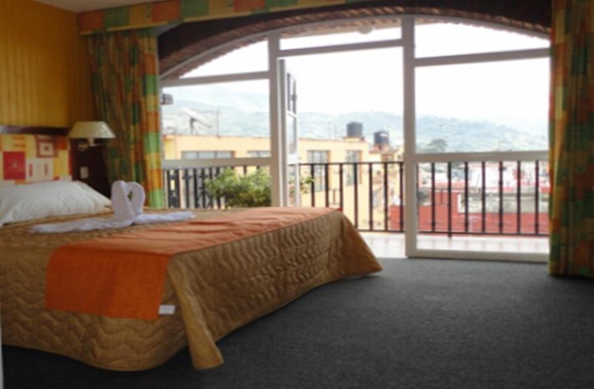 Hotel Villa De Cortez Xicotepec de Juarez Exteriör bild