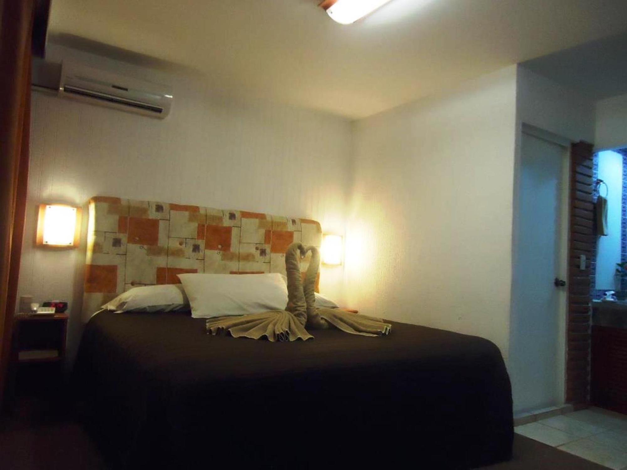 Hotel Villa De Cortez Xicotepec de Juarez Exteriör bild