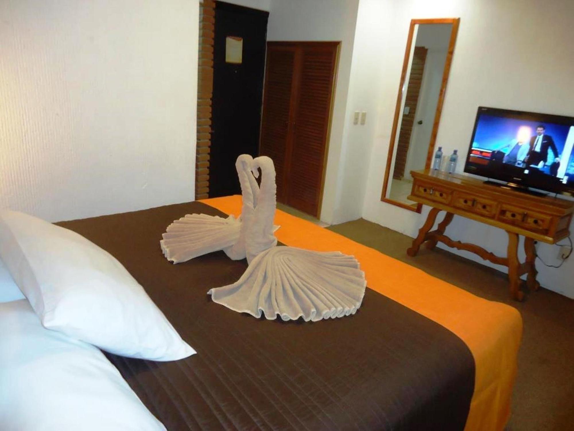 Hotel Villa De Cortez Xicotepec de Juarez Exteriör bild