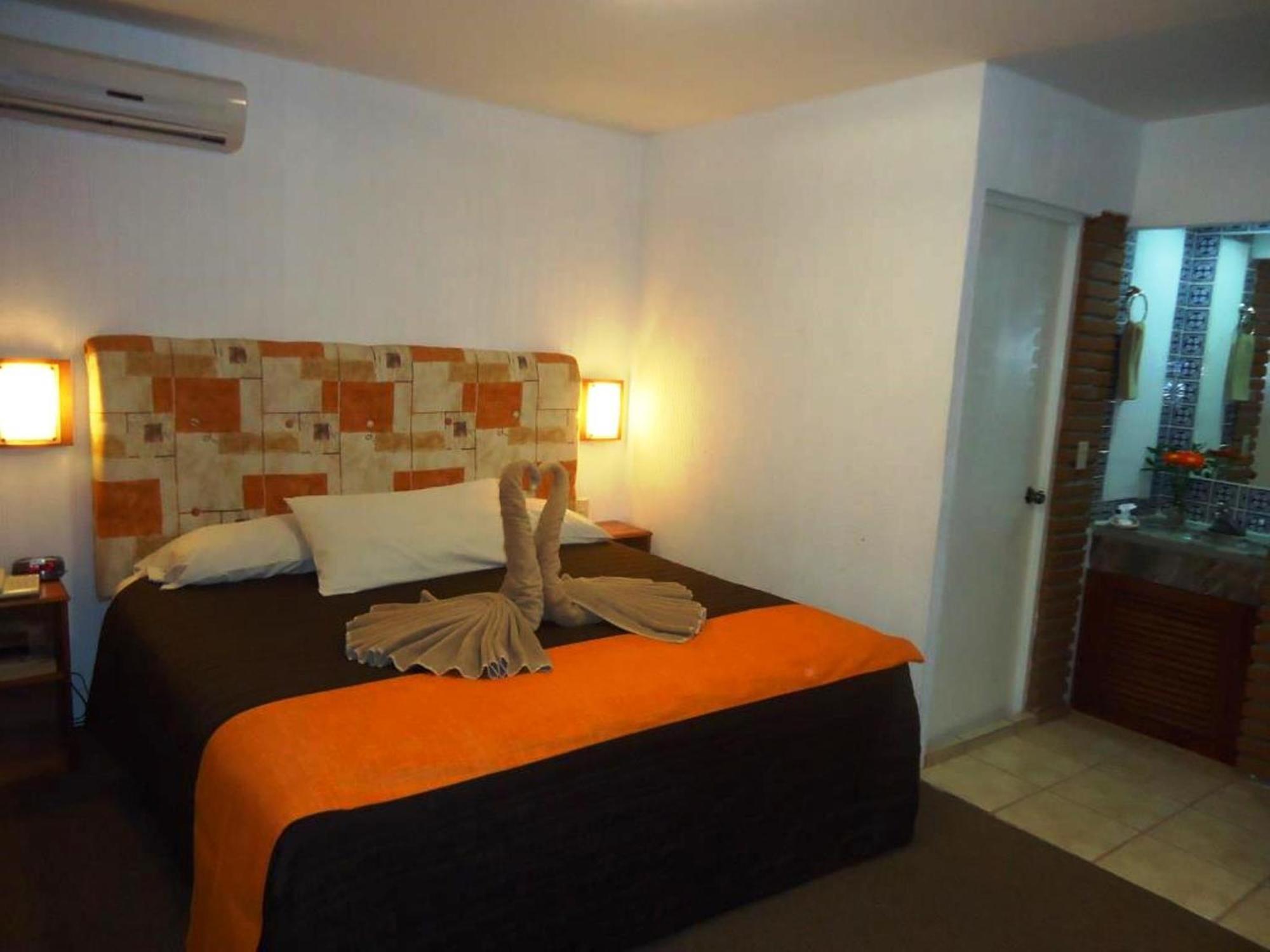 Hotel Villa De Cortez Xicotepec de Juarez Exteriör bild
