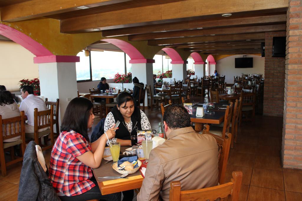 Hotel Villa De Cortez Xicotepec de Juarez Exteriör bild